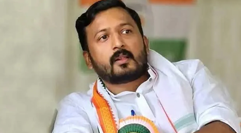 രാഹുൽ‌ മാങ്കൂട്ടത്തിലിനെ ജനുവരി 7 വരെ അറസ്റ്റ് ചെയ്യാൻ പാടില്ലെന്ന് ഹൈക്കോടതി